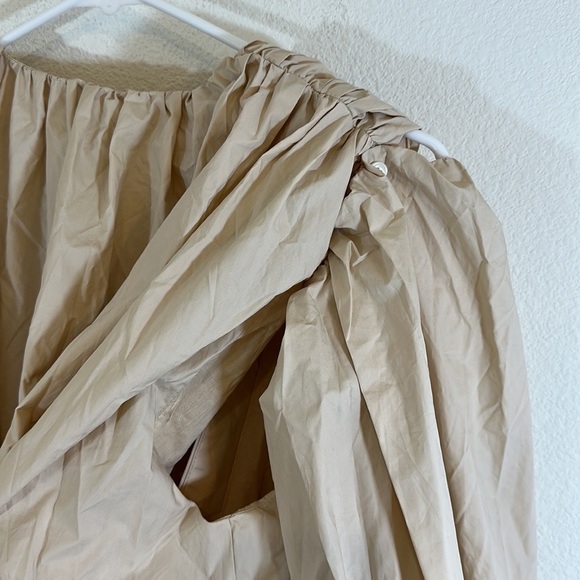 Eenk POUPEE Shirred Collarless Ivory Jacket with detachable sleeves - Picture 8 of 15